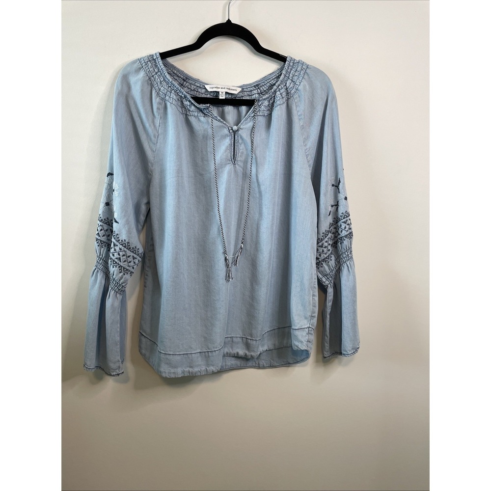 Cupcakes and Cashmere Medium‎ Blue Tencel Embroidered Peasant Blouse Boho
